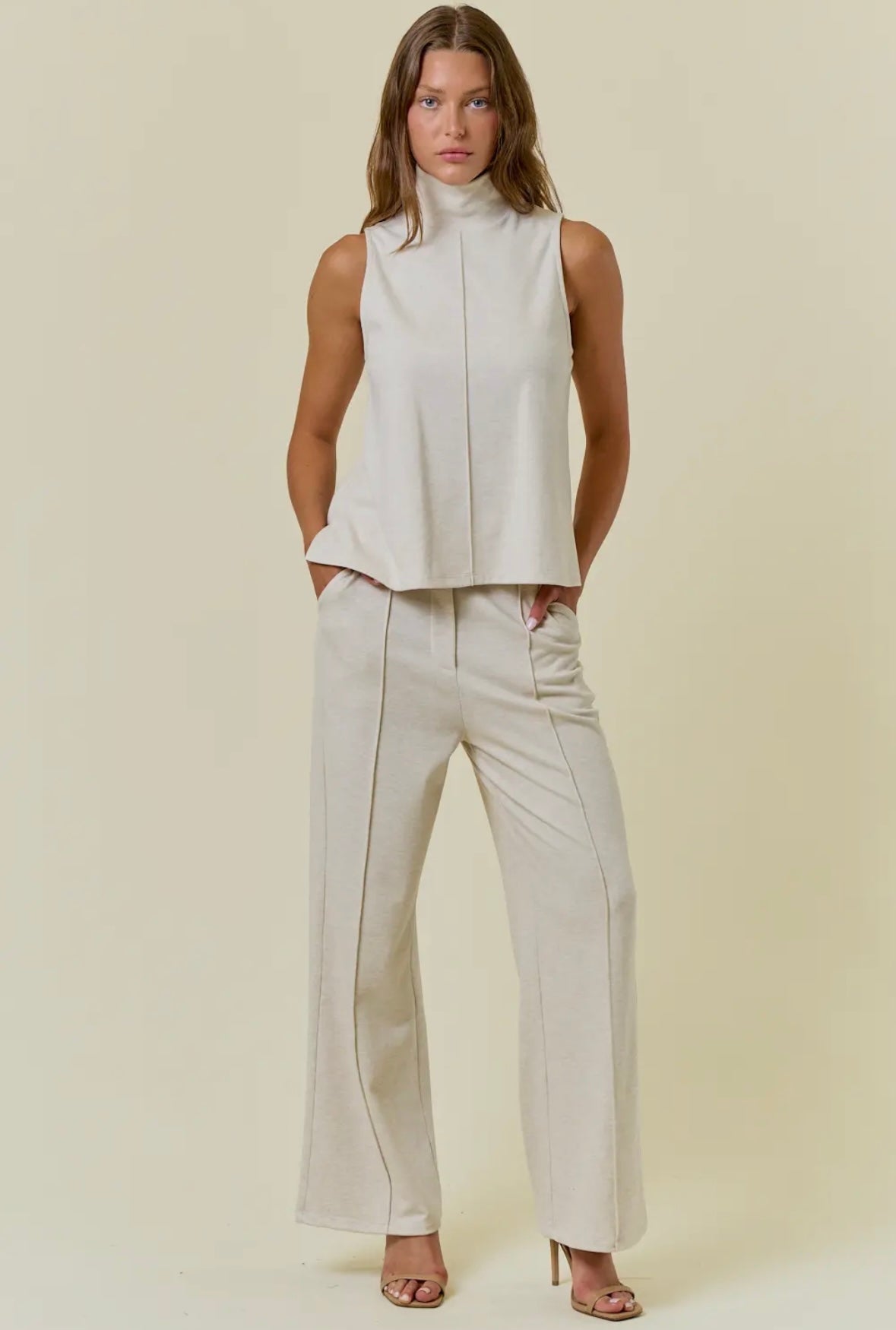 Buttery Soft Pintuck Pants – Yellow Kiss Boutique