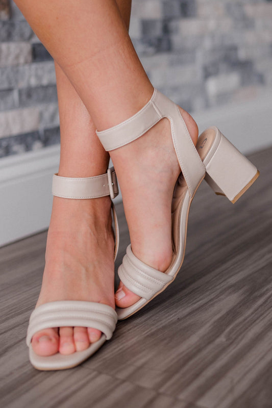 Perfect Beige Heel